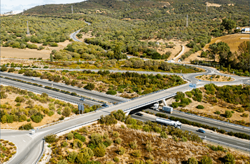  BNDES apoia emissão de R$ 1,3 bilhão em debêntures para concessão rodoviária em MG