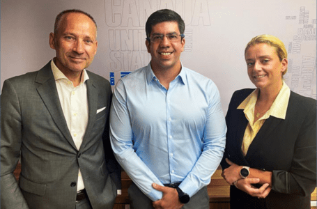 Ragnar Dalen, VP Executivo de Desenvolvimento Corporativo, Gabriel Carvalho, CEO da Blu Brasil, e Clara Nygaard Holst, CFO Global da SGL.